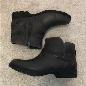 New Teva De La Vina Dos Chelsea Boot 9.5 Dark Grey